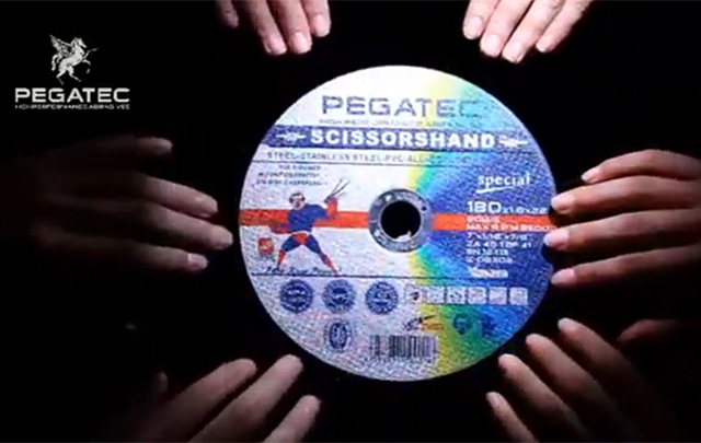 性都在一个轮子